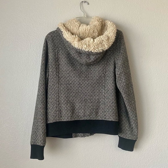 Casual Tweed Coat - Picture 2 of 5